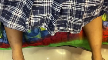 Bhabhi India Yang Panas Menggoda Tukang Jahit Dengan Adegan Ranjang Yang Bikin Panas Telinga, Video Viral Dengan Suara Erangan Dalam Bahasa Hindi