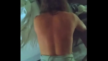 Candi Annie, Milf Matang Yang Menggoda, Membungkuk Untuk Dihardiki Dari Belakang Di Pagi Hari Dan Pantatnya Dihujani Sampai Penuh