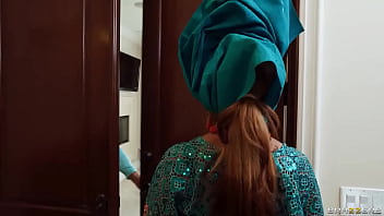 Gadis Nigeria Owambe Gogo Fukme, August Skye / Brazzers / Masukkan Kode Xvpromo Di Situs Resmi Untuk Diskon Spesial
