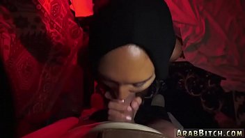 Rumah Pelacuran Arab Afgan Yang Menawarkan Pijat Fantasi Erotis