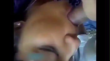Desi Ngesekin Kontol Dengan Mulutnya Yang Panas
