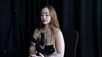 Dulu Jadi Personal Trainer, Sekarang Jadi Bintang Porno. Keluarga Menghakimi, Tapi Aku Bangga Jadi Perempuan Seksi Yang Bebas Mengejar Nafsu.