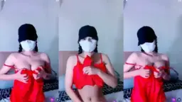 Molly Si Tante Siap Menggoyang Duniamu Dengan Aksi Panasnya
