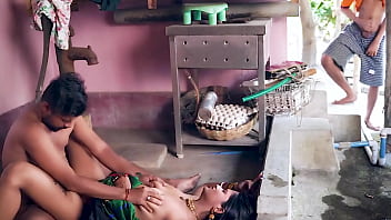 Desi Bhabhi Garmi Bhare Jungle Mein Apne Devar Ke Saath Kharab Awaz Mein Mast Maza Le Rahi Hai