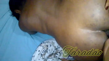 Mantan Ku Melumuri Vaginanya Dengan Susu