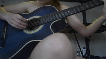 Gadis Musik Bayar Dengan Tubuh Demi Masuk Band, Doyan Kontol Sampai Nelen Semua Dan Masih Minta Tambah