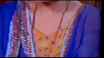 Bidadari India Yang Menggoda