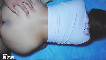 Istri Nakal Selingkuh Lagi Dengan Tetangga Saat Suami Kerja – Digituin Sampai Keluar Cairan Pejantan Sebelum Suami Pulang!