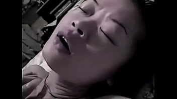 Pasangan Muda Tiongkok Yang Penuh Gairah Bercinta Dengan Liar