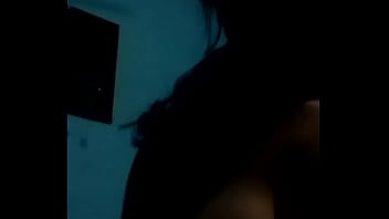 Bhabhi Desi Menggoda Di Depan Kamera Dengan Penuh Gairah