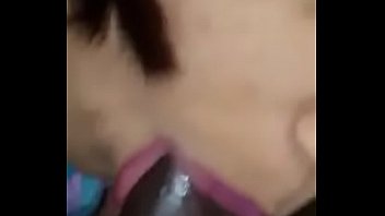 Malam Panas Dengan Suami, Desah Nafas Dan Suara Blowjob Desi Yang Memekik Nikmat