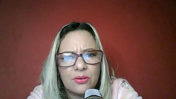 Mulher Madura Sedutora: A Avó Que Me Levou à Minha Própria Mãe