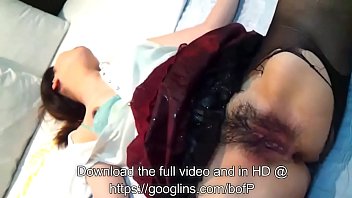 Mengguncang Ranjang Dengan Pancaran Erotis Ala Asia