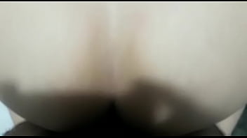 Istri Tetangga Yang Panas Menggoda