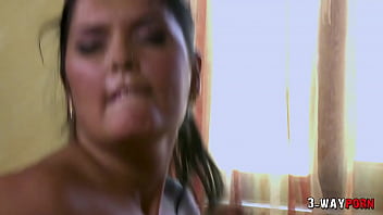 Tiga Serangkai Mesum – Dua Adik Tiri Nakal Dihajar Anal Dan Dientot Bareng Di Satu Kontol Beruntung