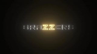 Masuk, Keluar, Dan Penuhi – Kucing Seksi / Brazzers / Tonton Lengkap Di Www.zzfull.com/hertits