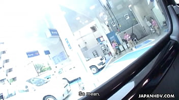 Sarina Tsubaki, Gadis Brunette Jepang, Mengangkang Di Dalam Mobil Dan Memuaskan Diri Dengan Mainan Tanpa Sensor.