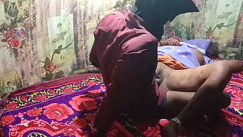 Everbest Hardcore Desi Seks Hindi Dengan Gaya Homemade Yang Liar Dan Menggoda