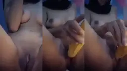 Gadis Sma Berjilbab Menggoda Dengan Getaran