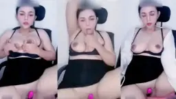 Selena Bling2 Masturbasi Dengan Getaran Dan Desahan Menggoda