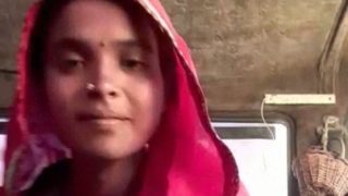 Video Gadis Desa India Memuaskan Diri Dengan Terong