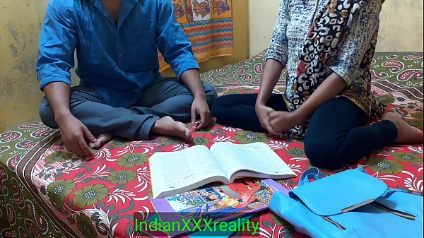 Kavita, Murid Terbaik India Yang Paling Hot, Beraksi Dengan Ganas Dalam Adegan Panas