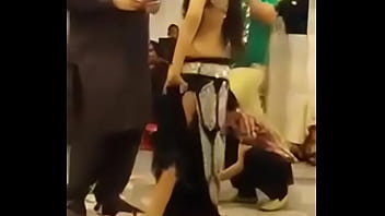 Pesta Cewek Nari Striptis Pribadi Mms Desi Mujra