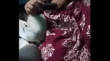Tiga Serangkai Panas: Suami Menyaksikan Istri Desi Dibuat Takluk