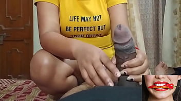 Gadis India Seksi Dalam Kurti Pink, Bergoyang Dengan Audio Hindi Yang Menggoda