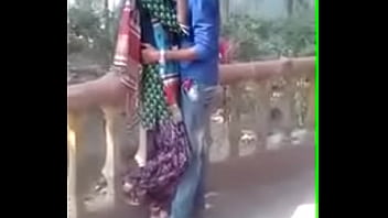 Bokong Montok Bhabi Desi Mainin