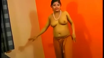 Istri India Desi Rupali Bhabhi Menggoda Dengan Tubuh Telanjang