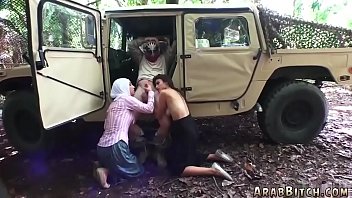 Cowok Arab Dan Cewek Pirang: Bercinta Di Rumah Kedua Yang Panas