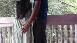 Guru Bejat Memuaskan Muridnya Yang Montok Di Ranjang