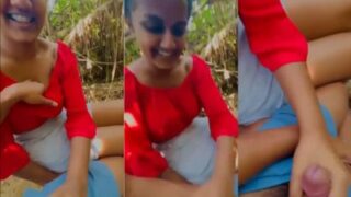 Pacar Seksi Memberikan Kenikmatan Tangan Di Alam Terbuka Untuk Kekasihnya