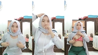 Perawat Nakal Buka Live Show Bikin Ngeces