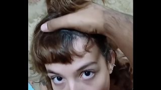 Novinha Apertada Sofre Gemendo De Prazer Para O Meio-irmão Escondido