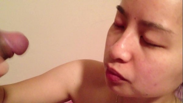 Milf Asia – Mengisap Kontol Dan Memek Basah Yang Digerogoti