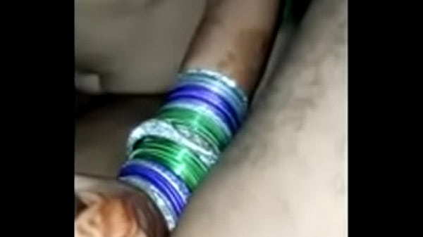 Istri Desi Yang Genit Dibagi-bagi Untuk Dinikmati