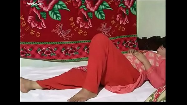 Desi Bhabhi Montok Digoyang Hingga Meraung-raung