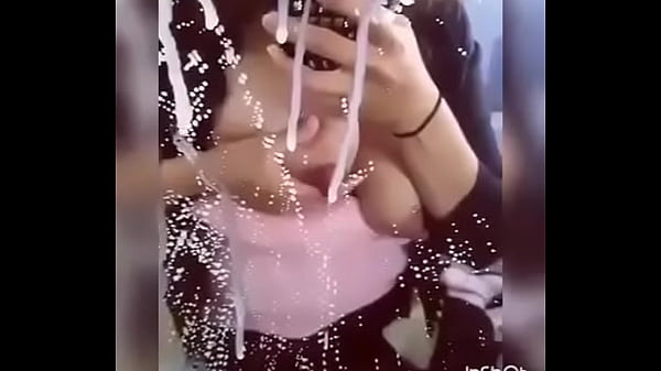 Susu Montok Bibi Desi Menggoda