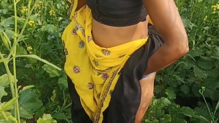सरसों के खेत में ममता को उसके पति ने मौका देखकर जबरदस्त चोदा, बाहर खुले में साफ हिंदी आवाज़ में
