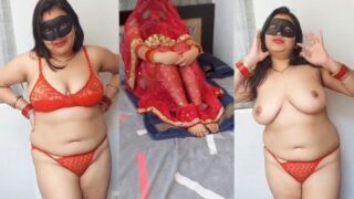 Bhabhi Panas Melepas Saree Di Depan Devar Yang Menggoda