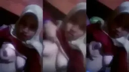 Masturbasi Mengenakan Jilbab