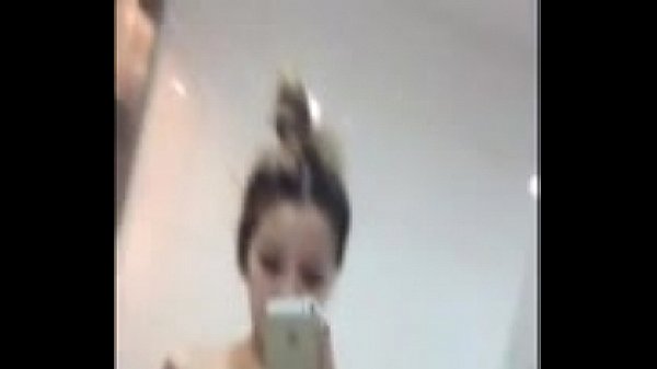 Gadis Amatir China Pamer Tubuh Seksi Di Laislist.com