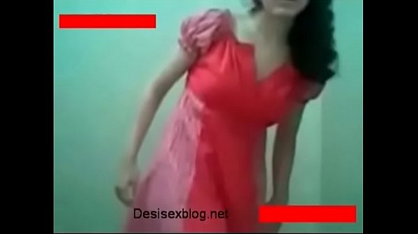 Video Mesum India: Cewek Desi Telanjang Rekam Diri Sendiri Dengan Kualitas 480p