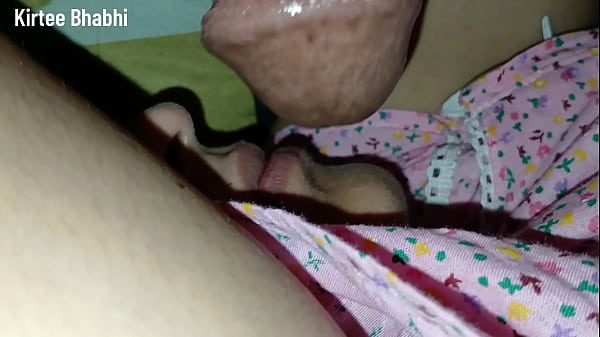 Kakak Tiri Dan Adik Tiri Berbagi Ranjang Dan Bercinta Kasar Dengan Penuh Gairah