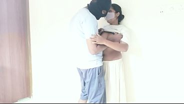 Adik Tiriku Ingin Diterjang Penis Besar Di Vagina Sempitnya