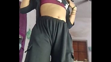Suami Bhabhi India Ngentot Keras Memek Bhabhi Gaya Cowgirl Dengan Suara Hindi Menggairahkan