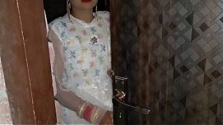 Pertama Kali Bercinta Sebelum Nikah, Adegan Panas India, Suara Desahan Jelas Dalam Bahasa Hindi