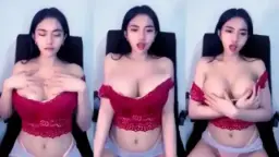 Toket Gede Uting Kak Lunna Bikin Ngilu Pengen Gigit